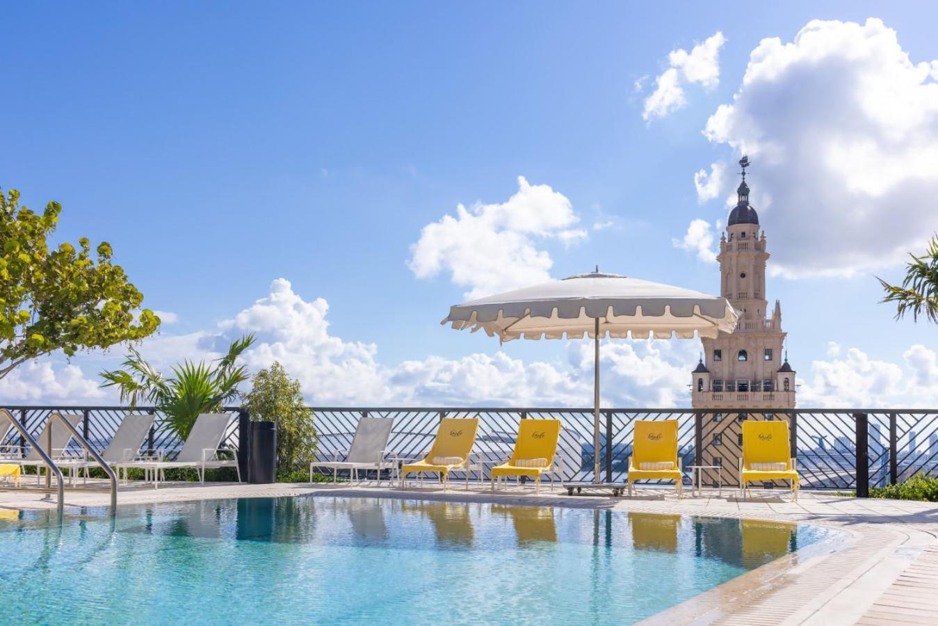 3312 Modern In Front Of Kaseya Center With Pool And Gym Ferienhaus